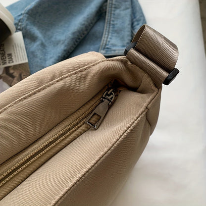 Valentina | Borsa a Tracolla in Nylon con Bottone Magnetico