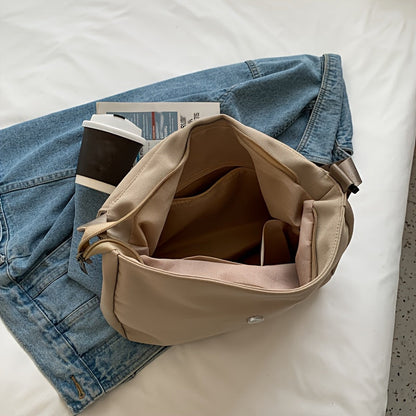 Valentina | Borsa a Tracolla in Nylon con Bottone Magnetico