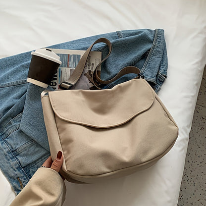 Valentina | Borsa a Tracolla in Nylon con Bottone Magnetico